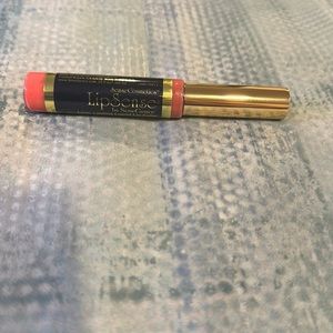 LipSense lip stain sealed dark pink
